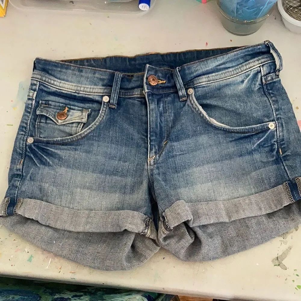 &Denim by H&M Stretch Denim Shorts